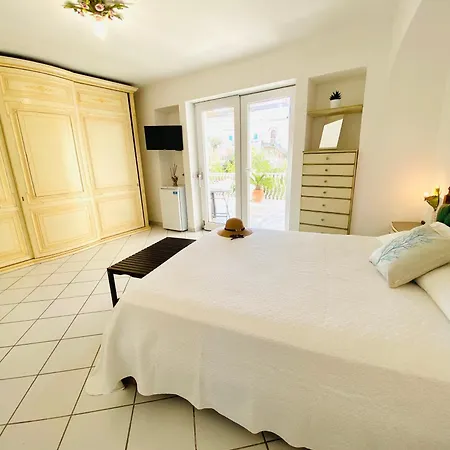 Casa Pippo 2 Feriehus *